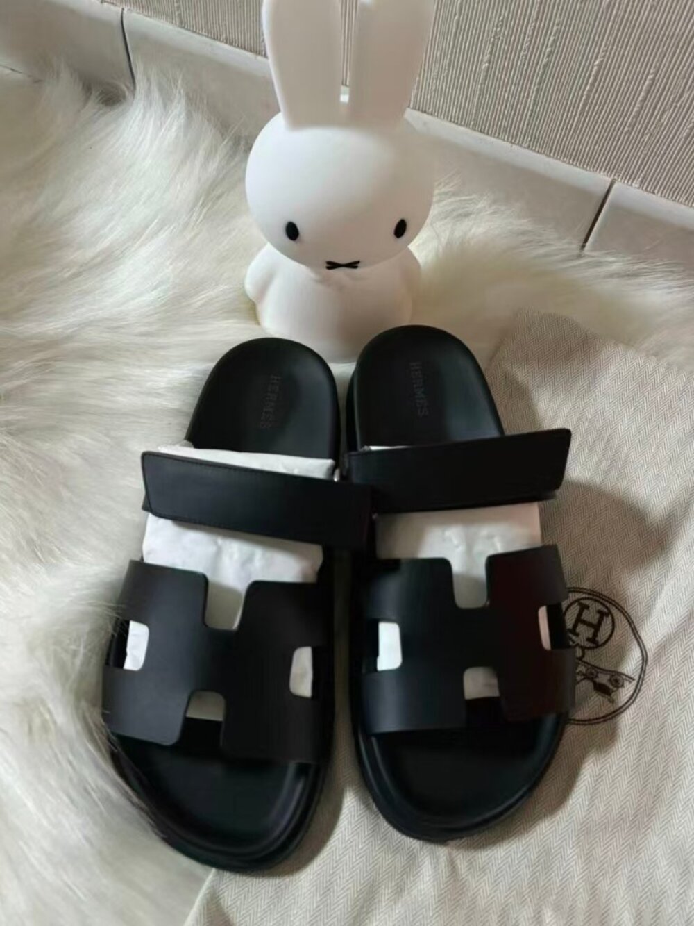 HERMÈS Classic Black Leather Slip-On Slide Sandals